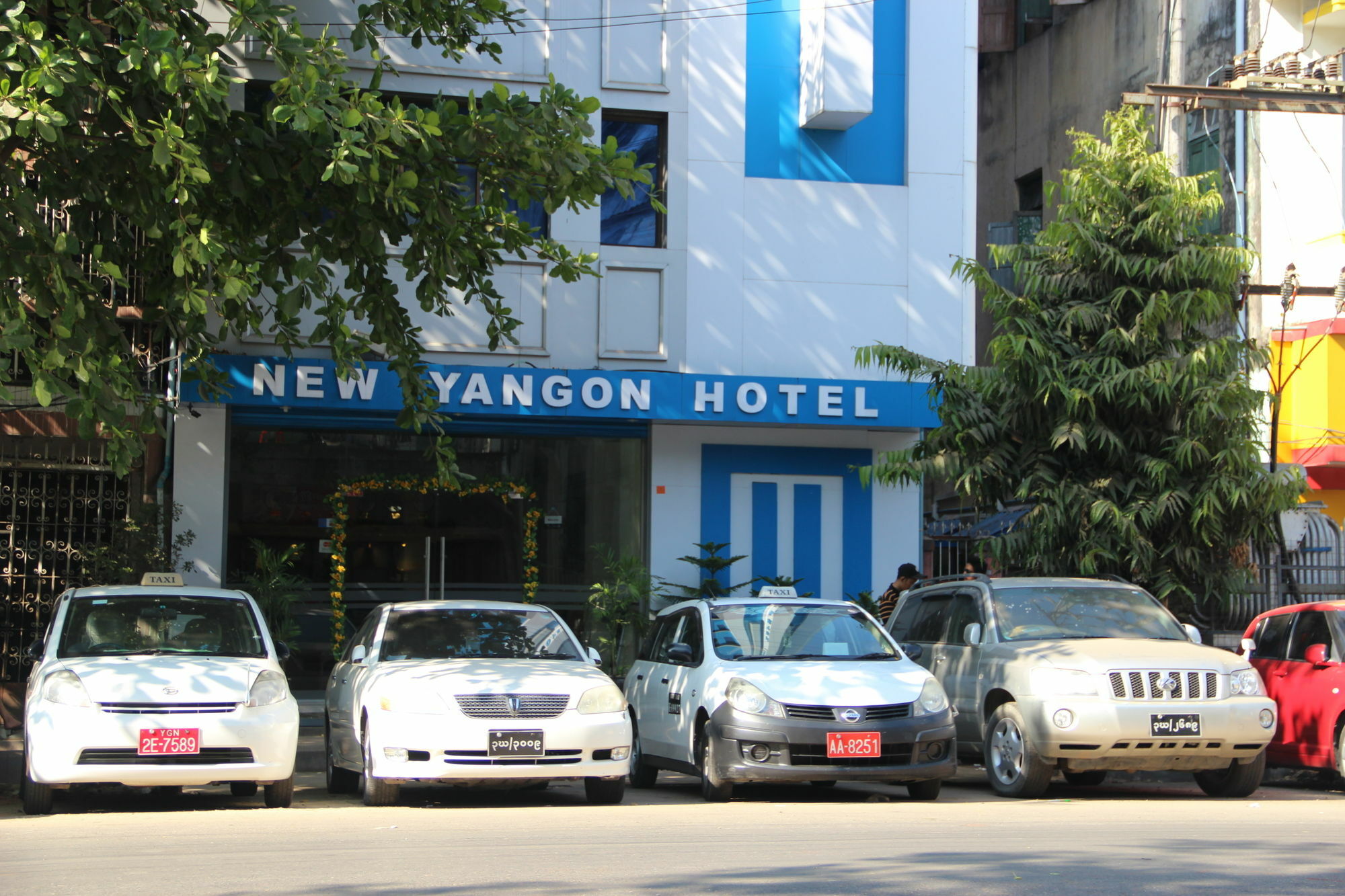 New Yangon Hotel Exterior foto