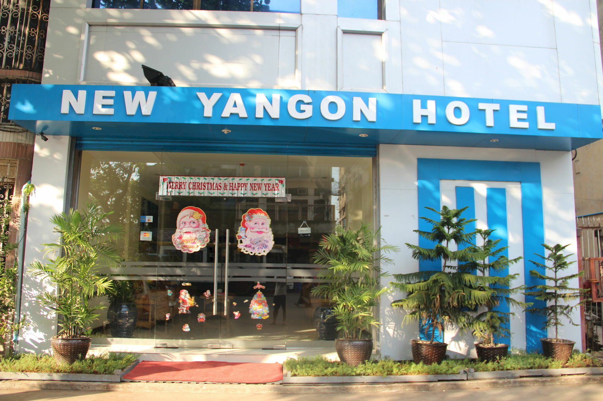 New Yangon Hotel Exterior foto